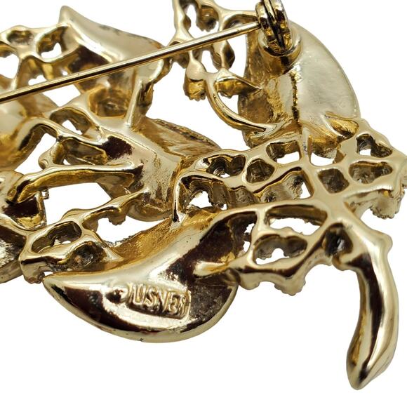 Lisner Leaf Brooch Gold Tone Pin Berries Leaves Vintage 60s Retro Garden Jewelry - Picture 7 of 7